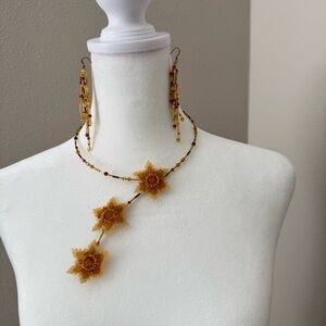 Elegant Gold Floral Necklace and Earring Set